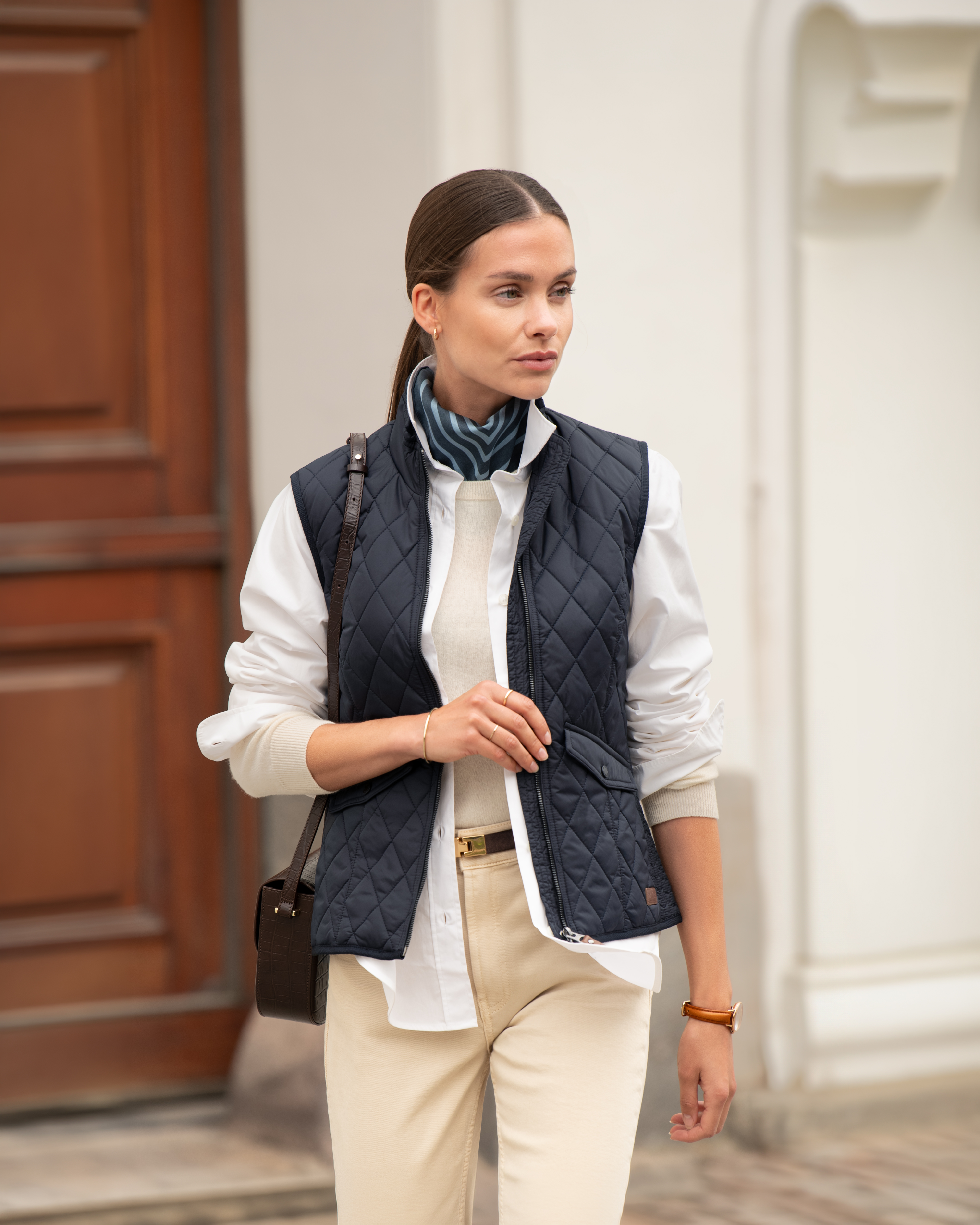 NIMBUS Camden Damen – Midnight Blue (Am Modell)
